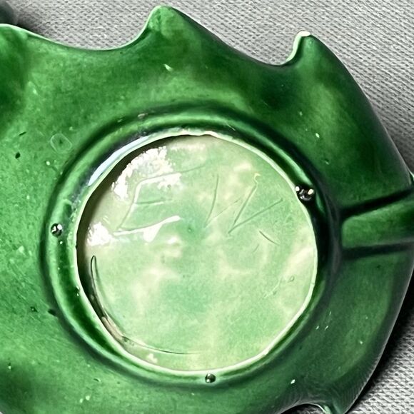 Vintage Antique Christmas Holly Berries Green Candle Stick Holders Holiday Decor - Picture 12 of 13